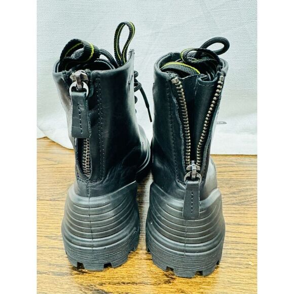 ECCO NWOB Tred Tray Black Leather Combat Boots - Picture 4 of 12